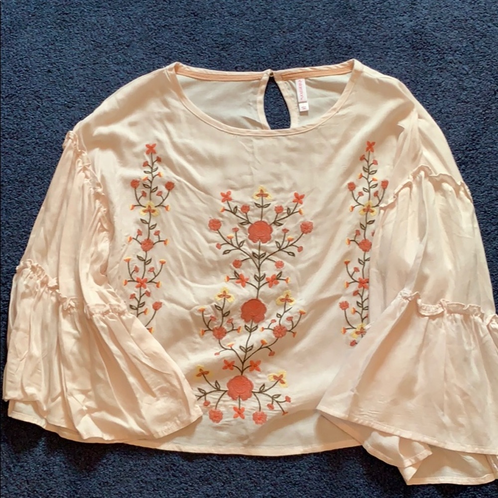 Long sleeve blouse